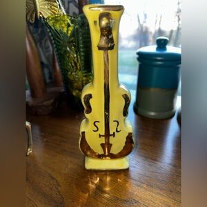 Cello wall pocket vase MCM vintage ceramic